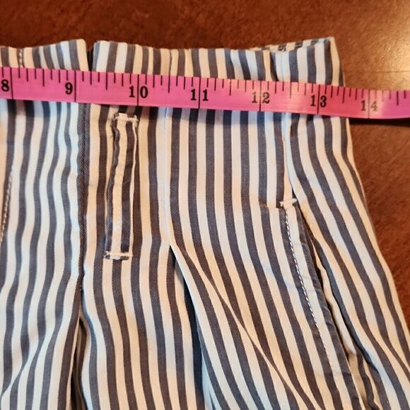 Abercrombie & Fitch High Waist Stripes Nautical Shorts, Small, Grey & White - Picture 3 of 9